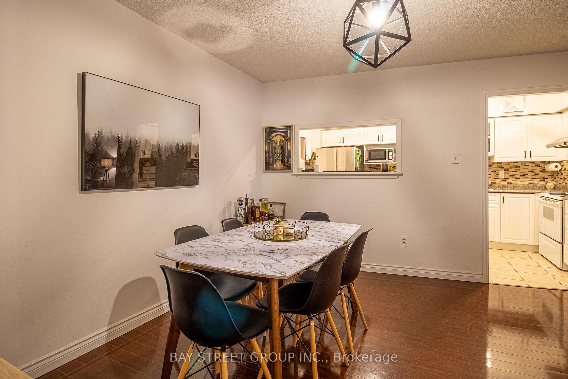 Photo 5 of Unit 1712, 2050 Bridletowne Circle, Scarborough, L'Amoreaux — HOMEH
