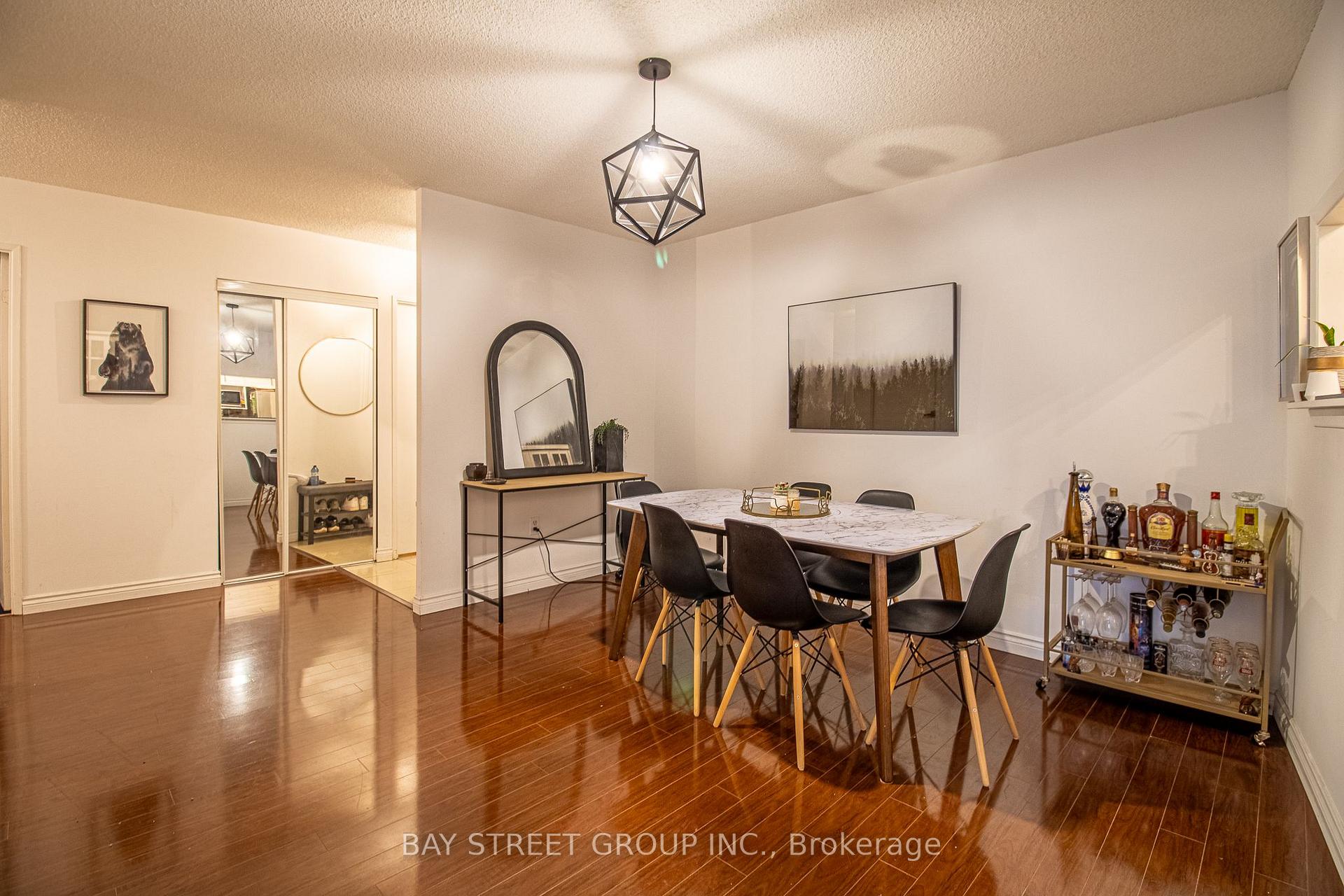 Photo 6 of Unit 1712, 2050 Bridletowne Circle, Scarborough, L'Amoreaux — HOMEH
