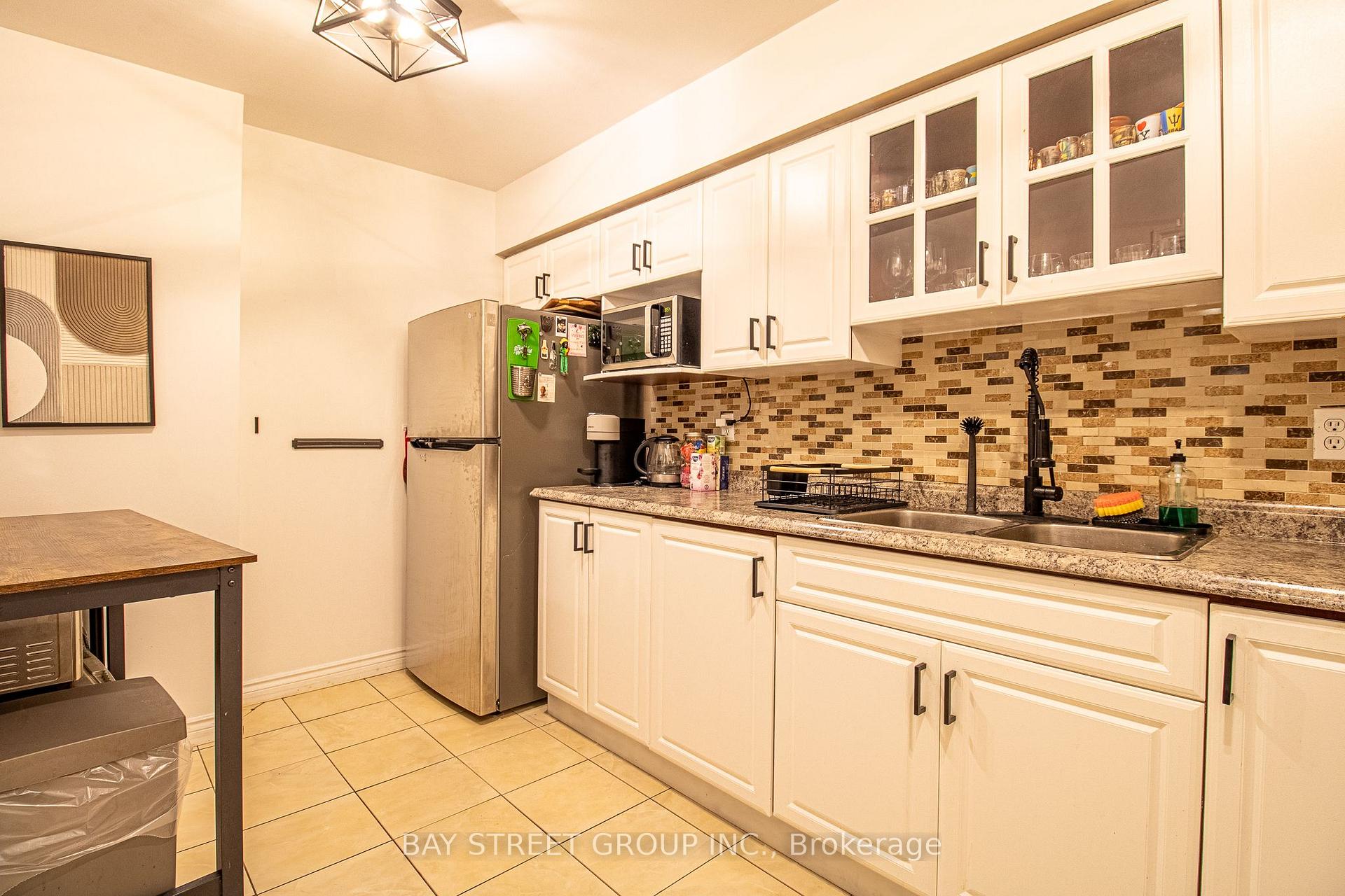 Photo 7 of Unit 1712, 2050 Bridletowne Circle, Scarborough, L'Amoreaux — HOMEH
