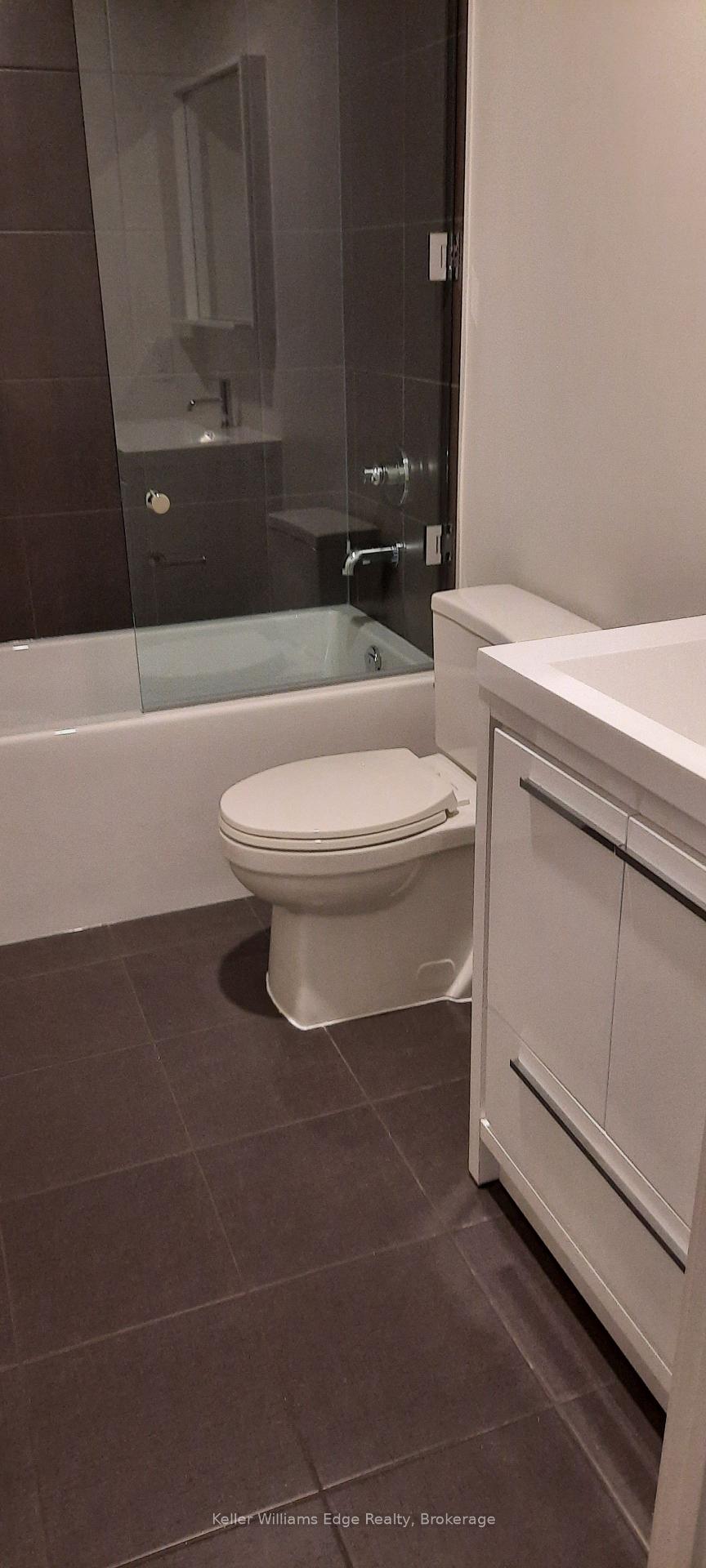Photo 9 of Unit 1007, 212 King Street E, Hamilton, Beasley — HOMEH