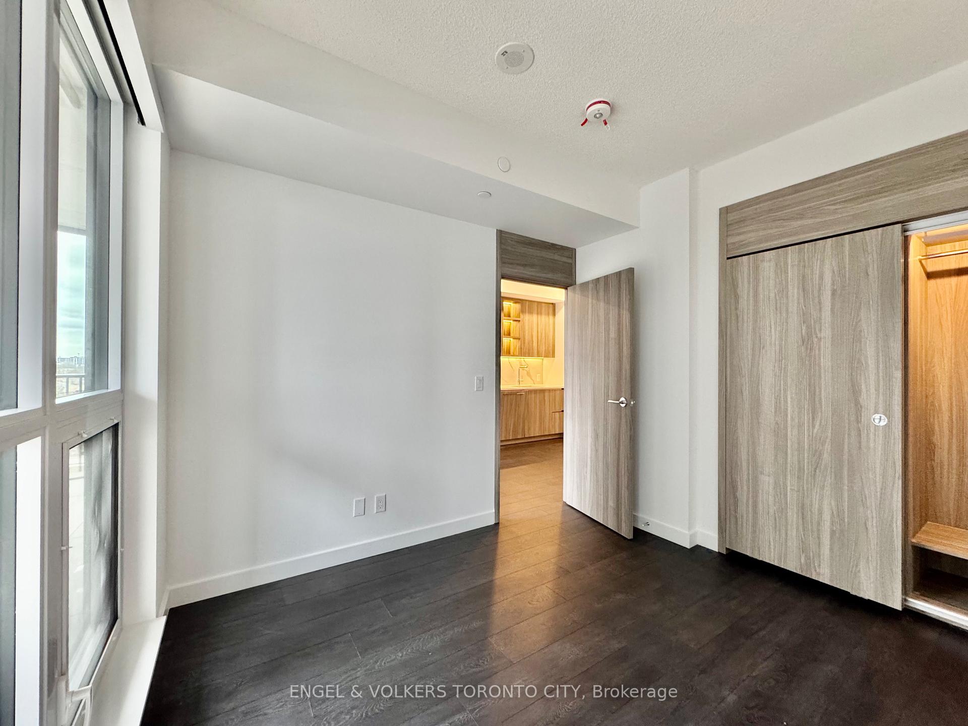 Photo 12 of Unit 1112, 75 Billes Heights, North York, Bayview Village — HOMEH