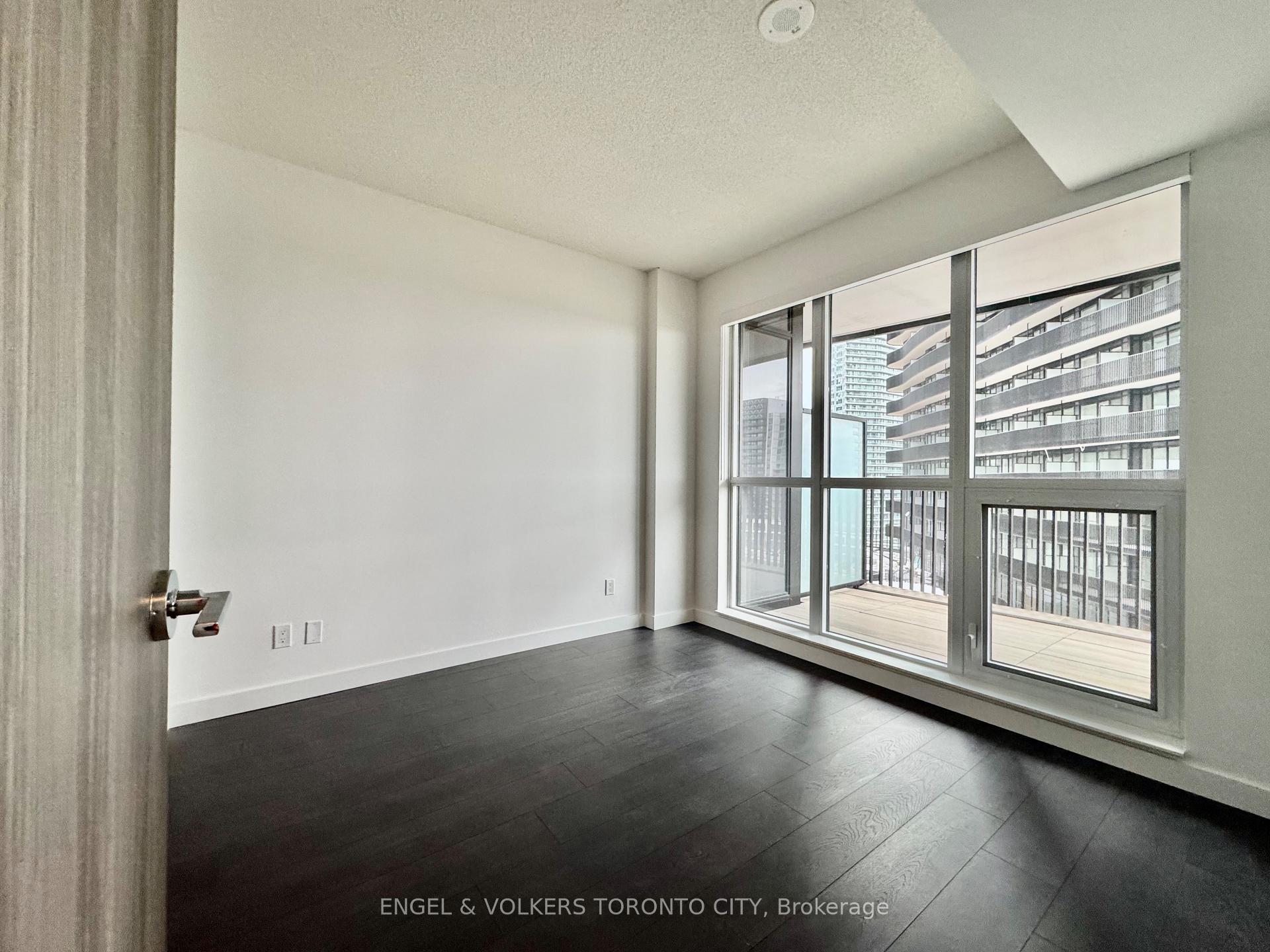 Photo 13 of Unit 1112, 75 Billes Heights, North York, Bayview Village — HOMEH