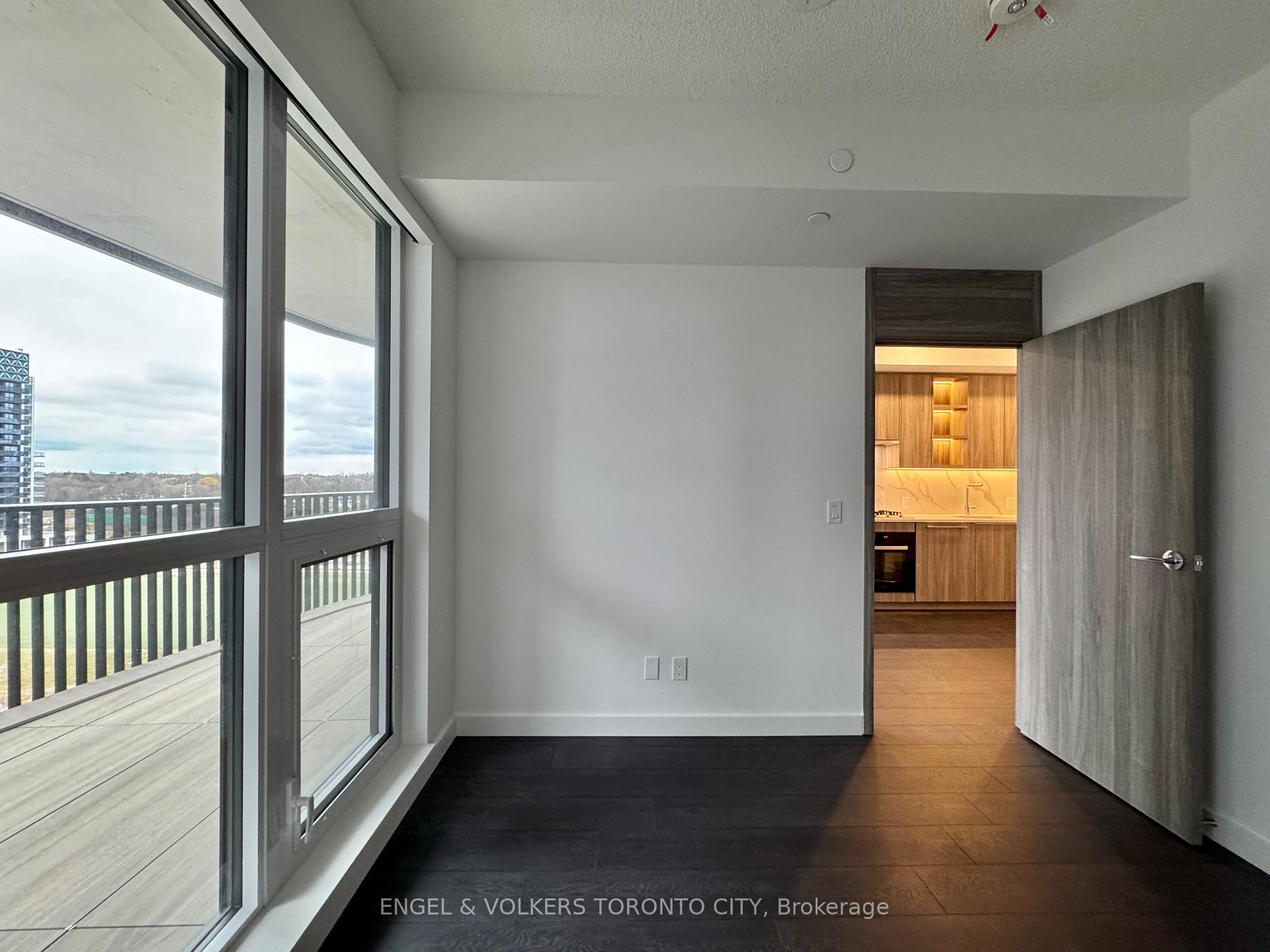 Photo 14 of Unit 1112, 75 Billes Heights, North York, Bayview Village — HOMEH