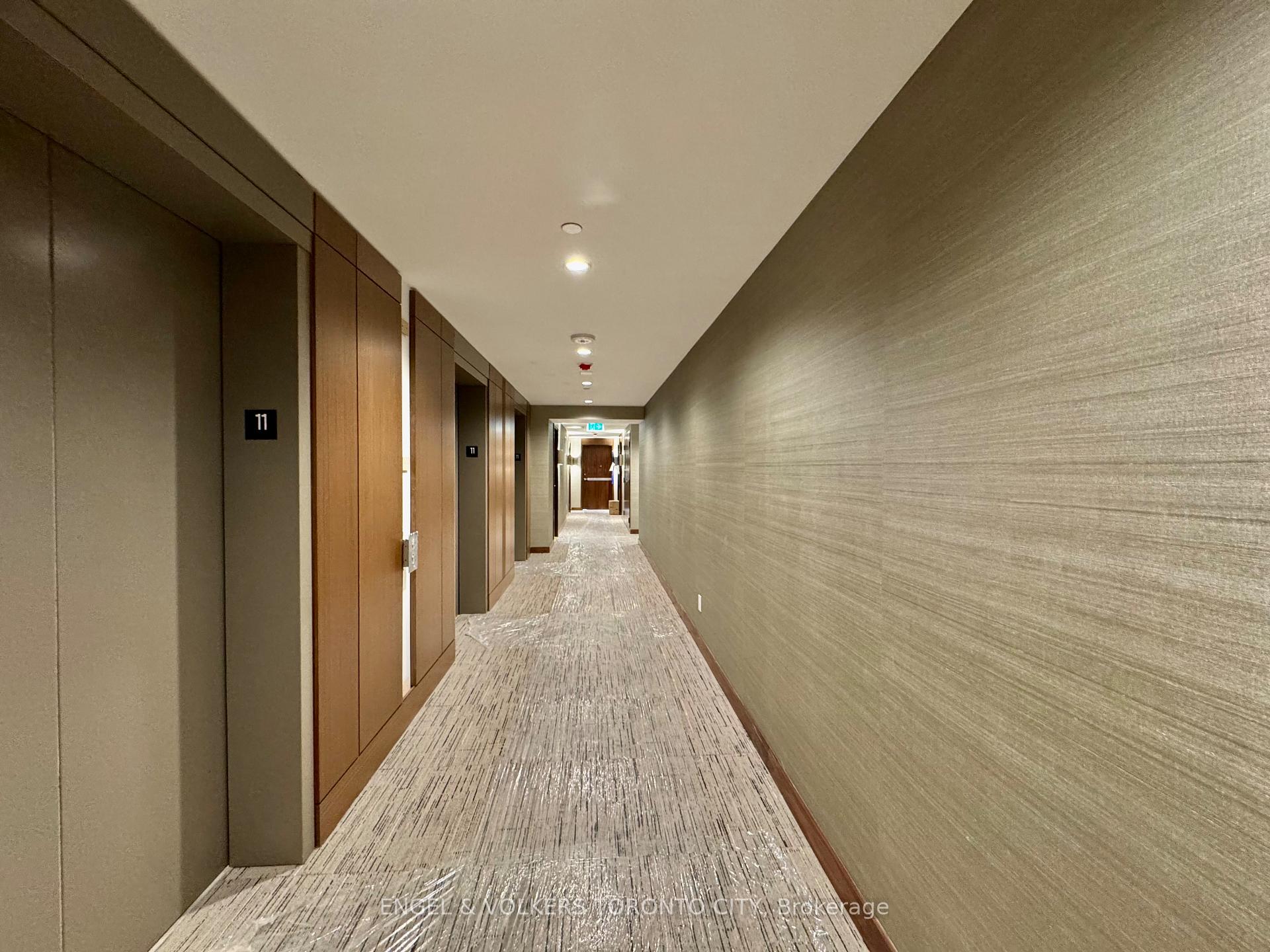Photo 30 of Unit 1112, 75 Billes Heights, North York, Bayview Village — HOMEH