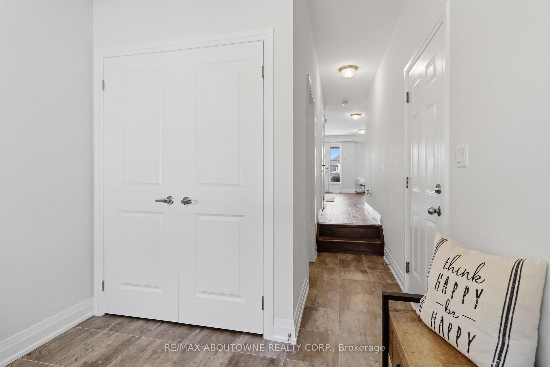 Photo 6 of 14 Summerbeam Way, Brampton, Bram West — HOMEH