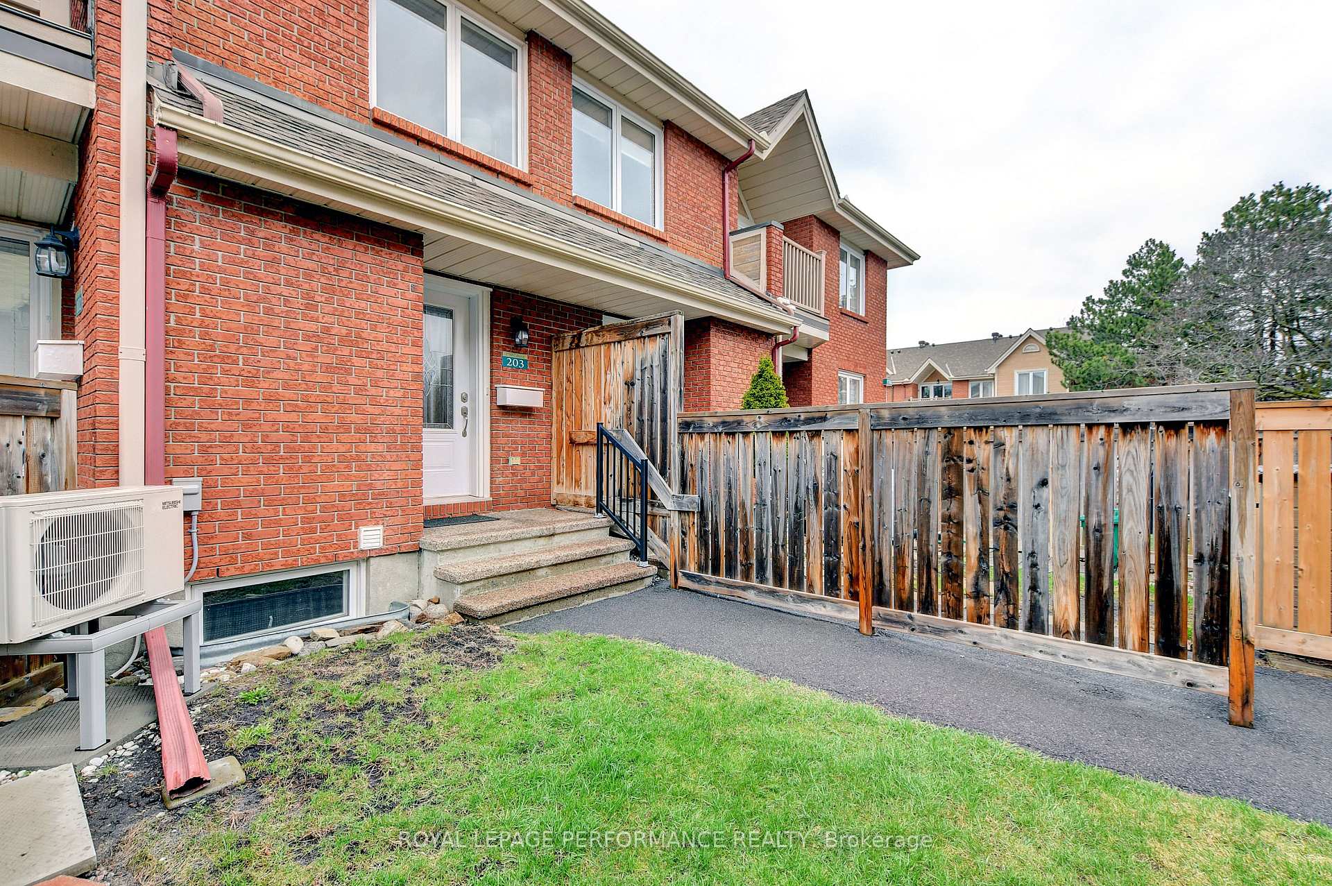 Front of Unit 203, 1760 Cabaret Lane