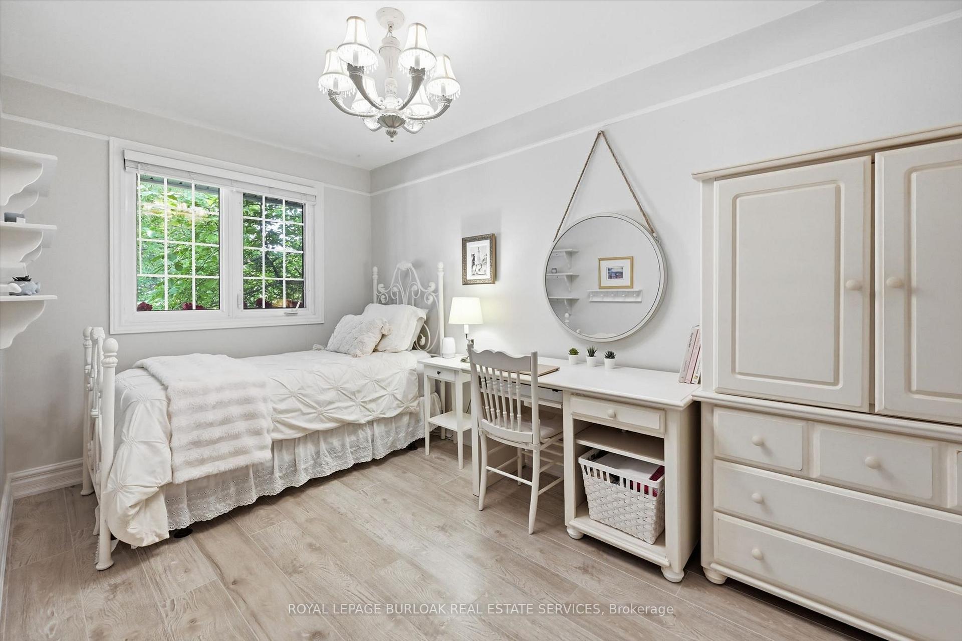 Photo 22 of 3462 Regal Road, Burlington, Roseland — HOMEH