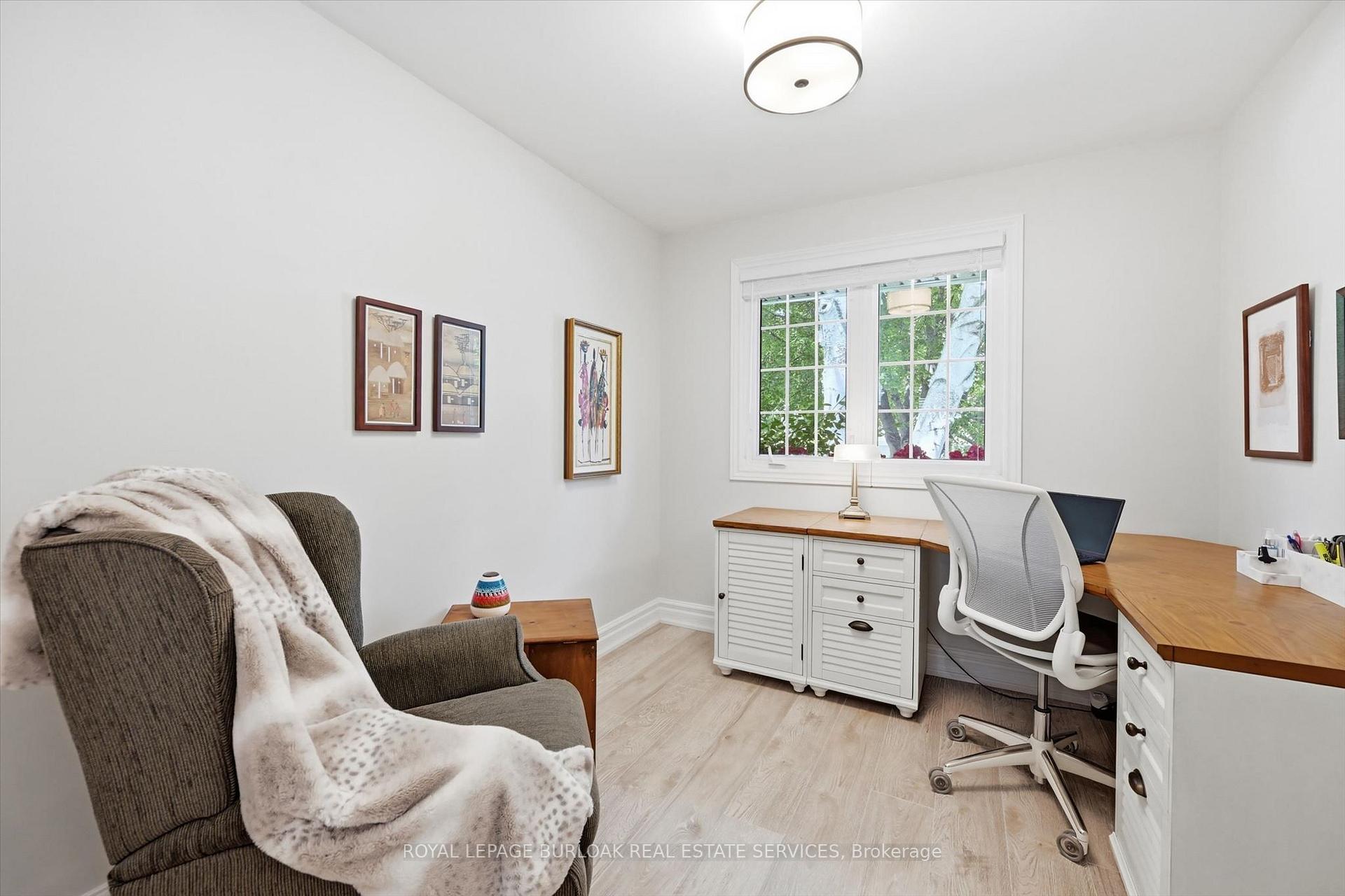 Photo 23 of 3462 Regal Road, Burlington, Roseland — HOMEH