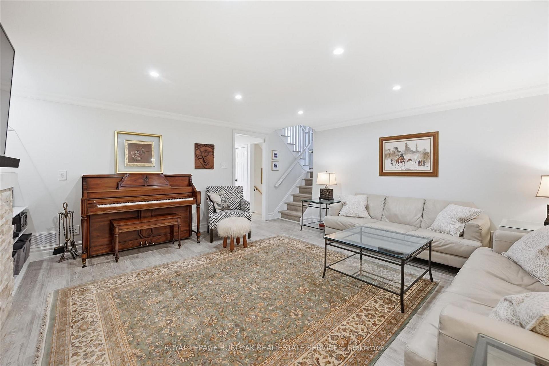 Photo 26 of 3462 Regal Road, Burlington, Roseland — HOMEH