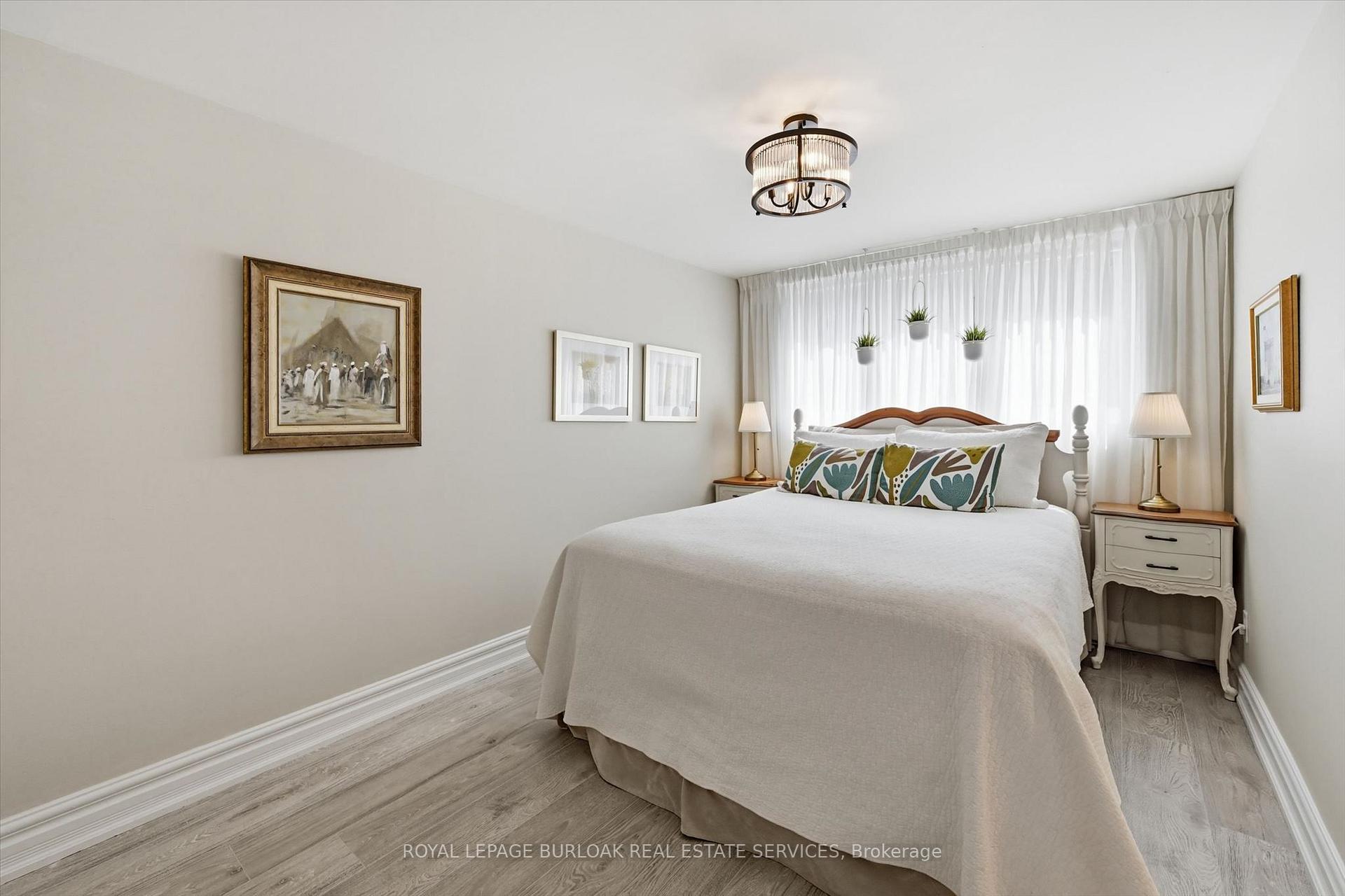 Photo 28 of 3462 Regal Road, Burlington, Roseland — HOMEH