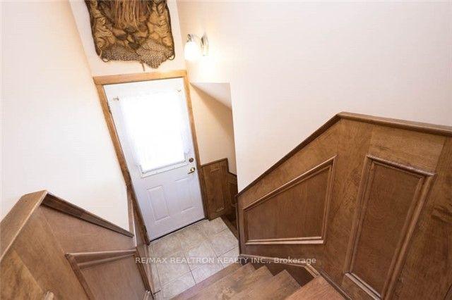 Photo 4 of 1458 Bridge Road, Oakville, West — HOMEH