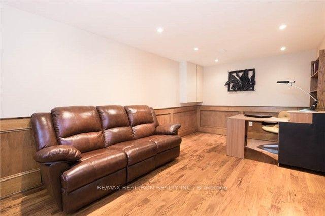 Photo 6 of 1458 Bridge Road, Oakville, West — HOMEH