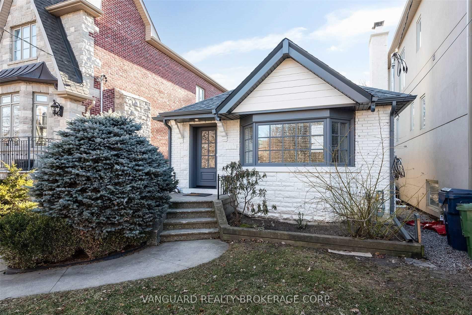 Photo 1 of Unit Basement, 187 Brooke Avenue, Toronto, Bedford Park-Nortown — HOMEH