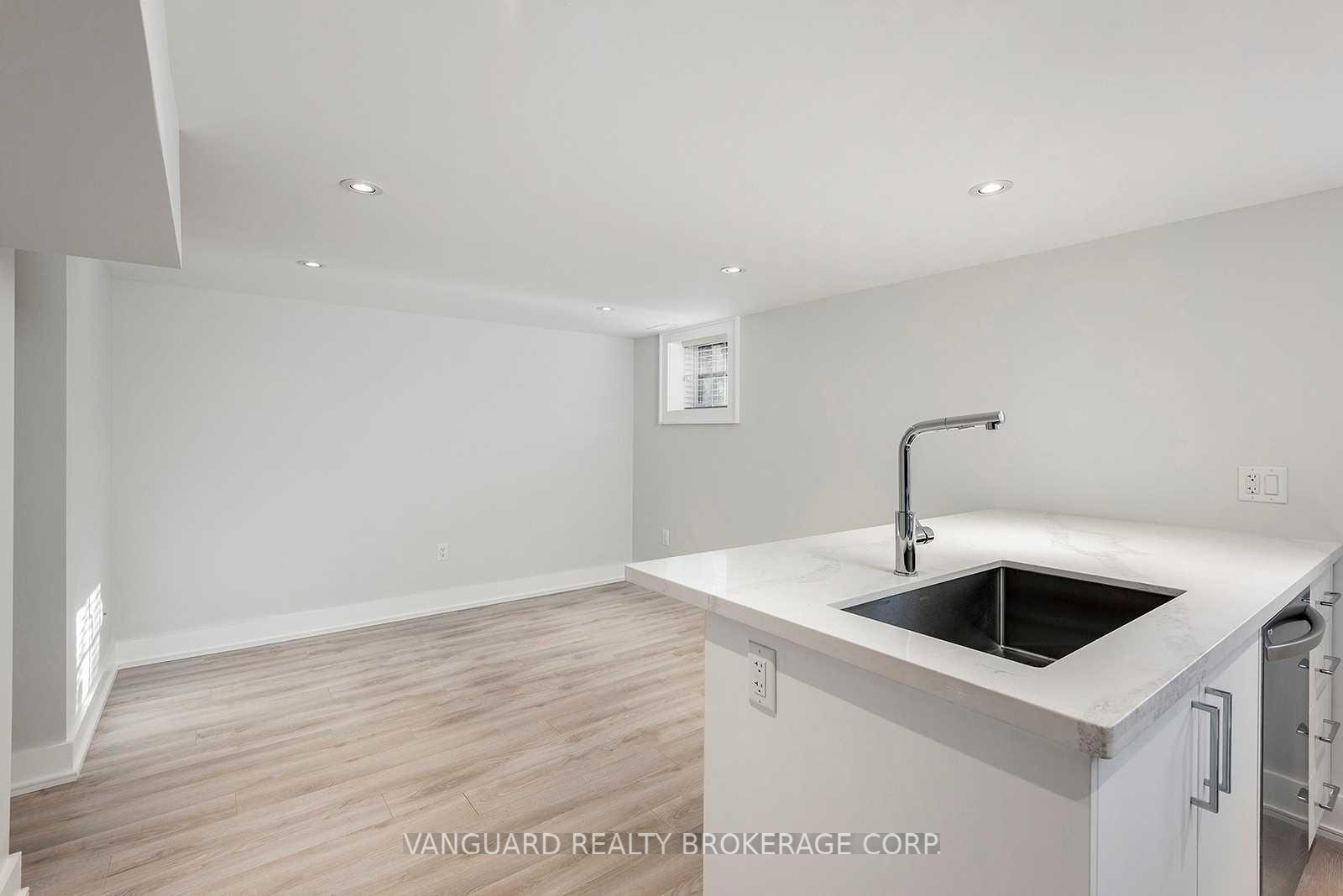 Photo 5 of Unit Basement, 187 Brooke Avenue, Toronto, Bedford Park-Nortown — HOMEH
