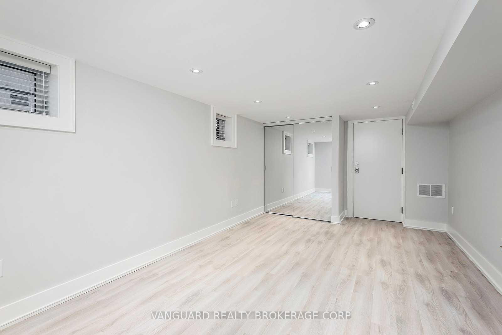 Photo 6 of Unit Basement, 187 Brooke Avenue, Toronto, Bedford Park-Nortown — HOMEH