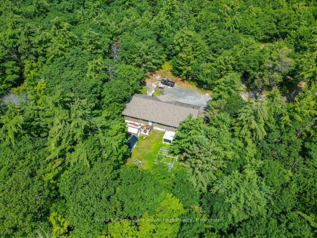 Photo 4 of 30 Hanna Road, Parry Sound — HOMEH
