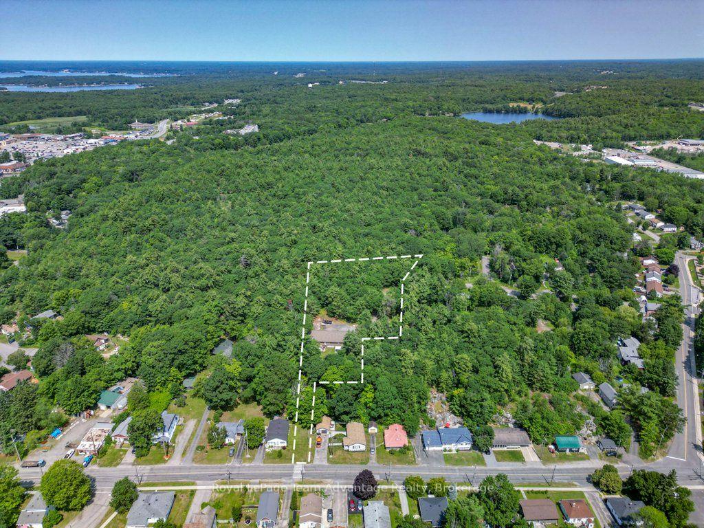 Photo 6 of 30 Hanna Road, Parry Sound — HOMEH