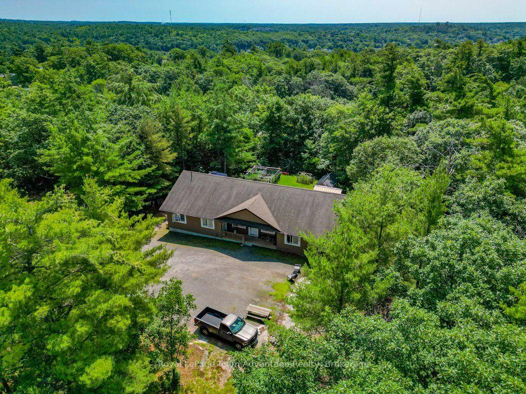 Photo 13 of 30 Hanna Road, Parry Sound — HOMEH