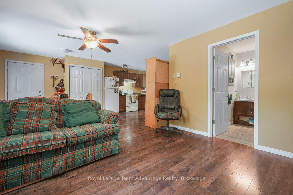 Photo 20 of 30 Hanna Road, Parry Sound — HOMEH