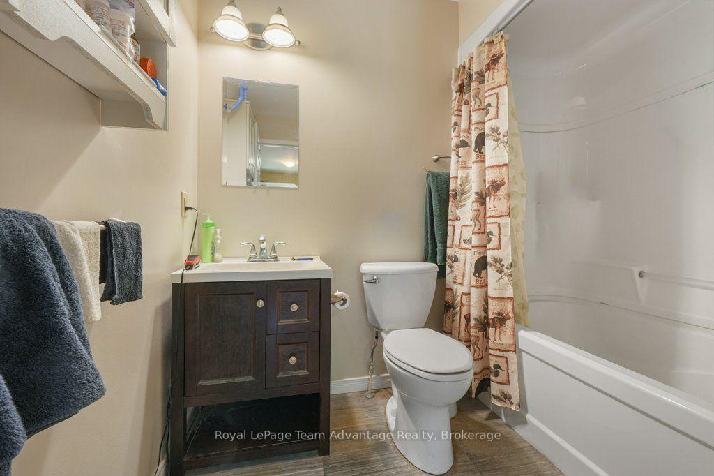 Photo 21 of 30 Hanna Road, Parry Sound — HOMEH