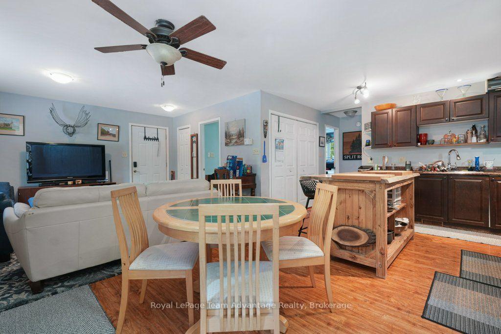 Photo 23 of 30 Hanna Road, Parry Sound — HOMEH