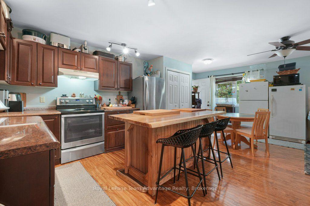 Photo 25 of 30 Hanna Road, Parry Sound — HOMEH