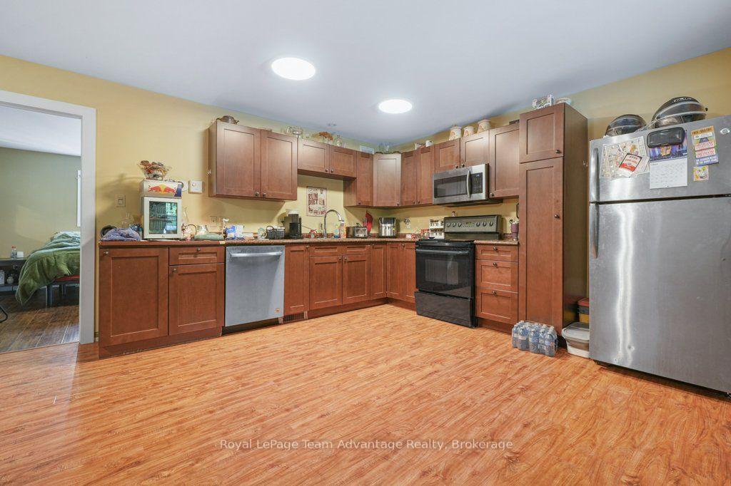 Photo 32 of 30 Hanna Road, Parry Sound — HOMEH