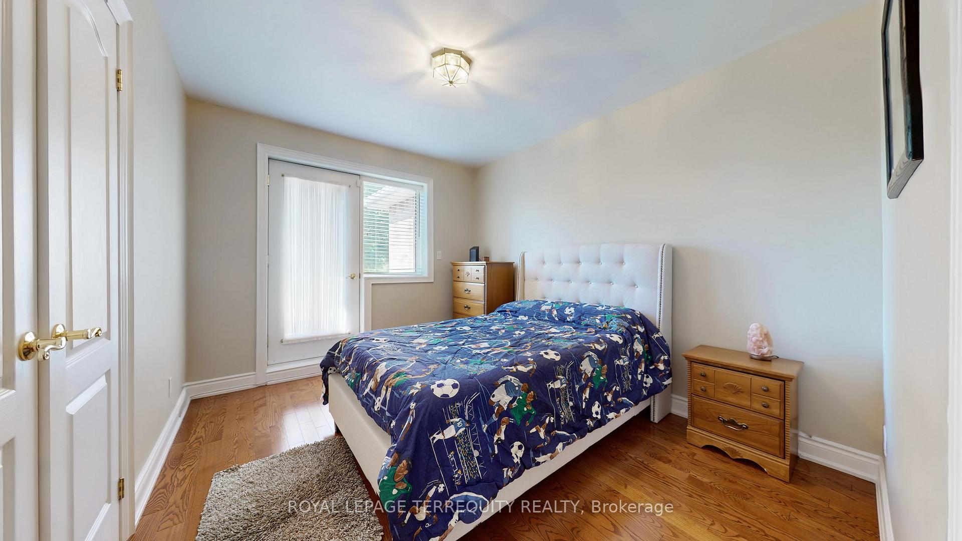 Photo 28 of 134 Hadrian Drive, Etobicoke, Elms-Old Rexdale — HOMEH