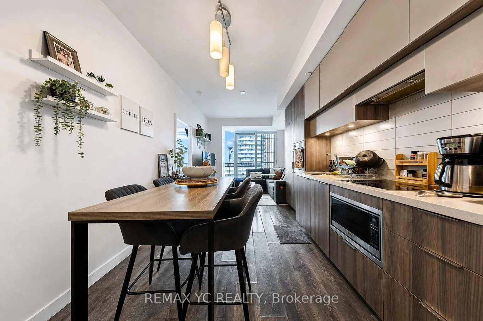 Photo 10 of Unit 4812, 8 Eglinton Avenue E, Toronto, Mount Pleasant West — HOMEH