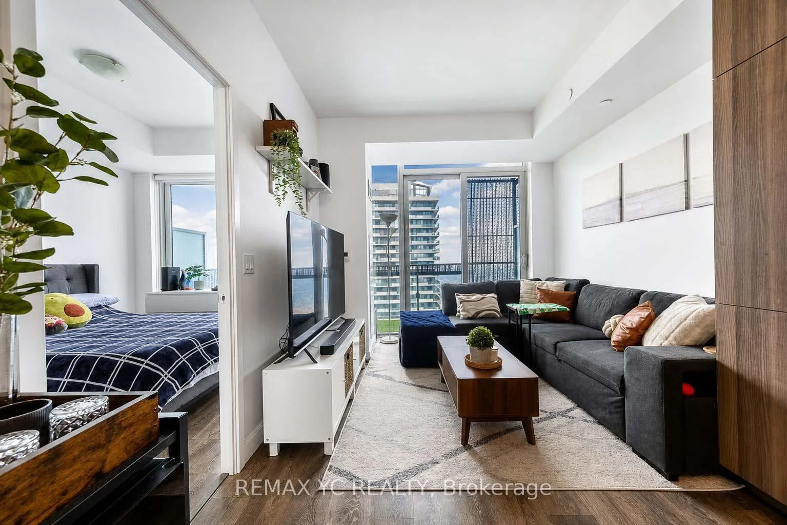 Photo 12 of Unit 4812, 8 Eglinton Avenue E, Toronto, Mount Pleasant West — HOMEH