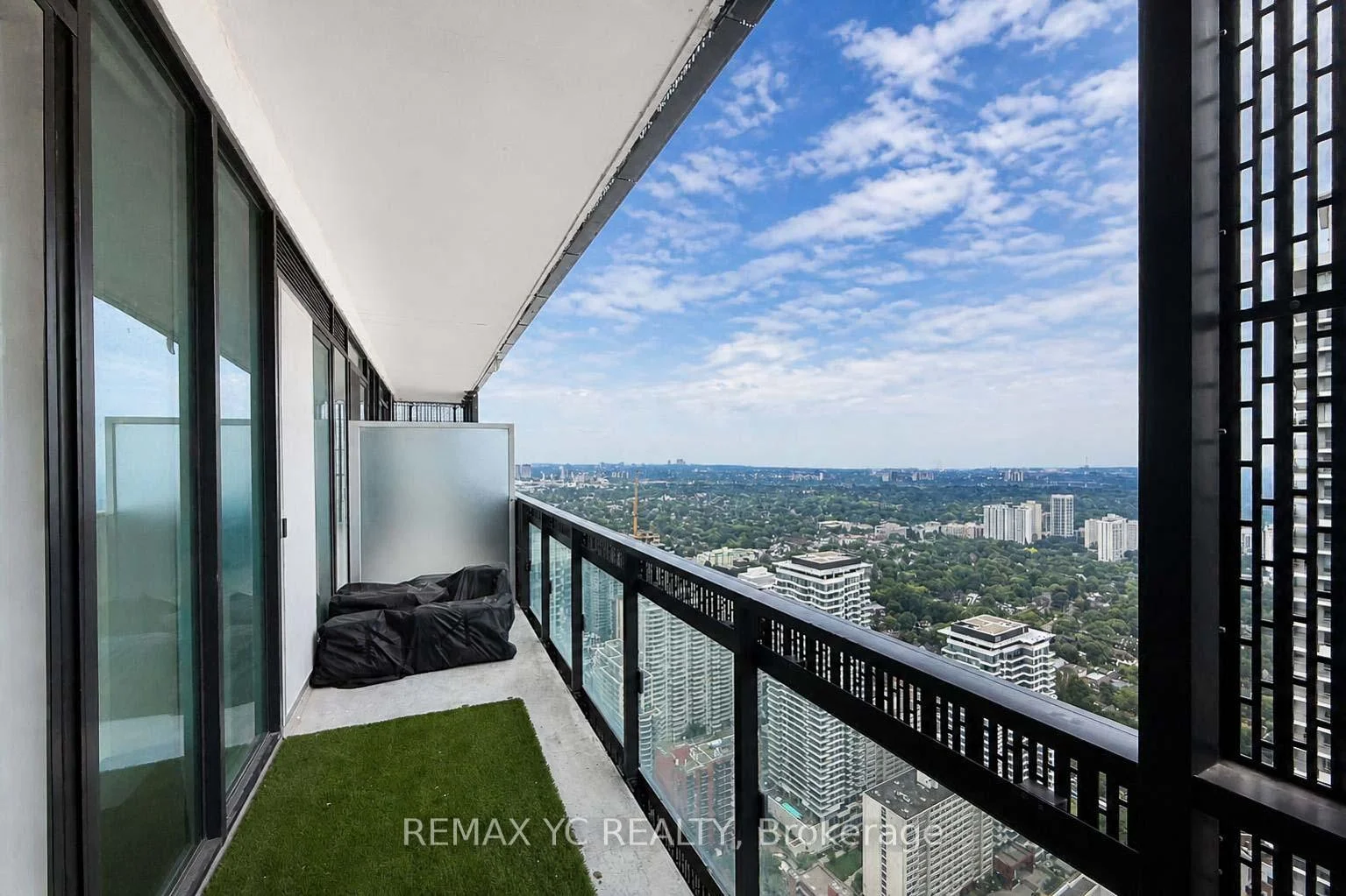 Photo 30 of Unit 4812, 8 Eglinton Avenue E, Toronto, Mount Pleasant West — HOMEH