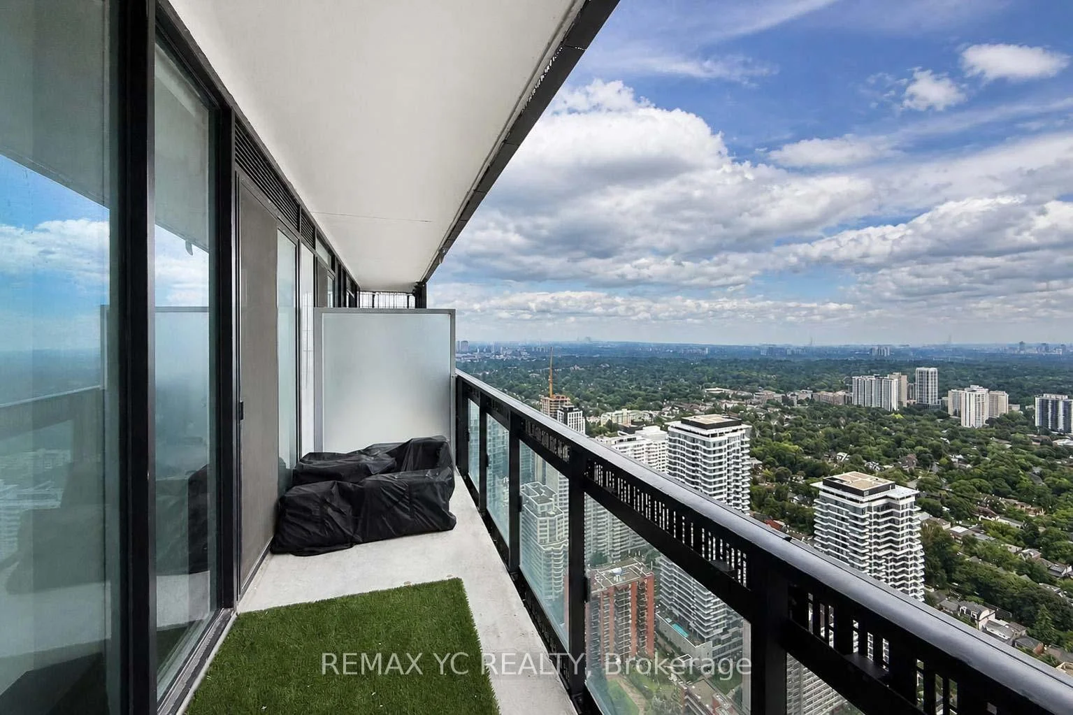 Photo 31 of Unit 4812, 8 Eglinton Avenue E, Toronto, Mount Pleasant West — HOMEH