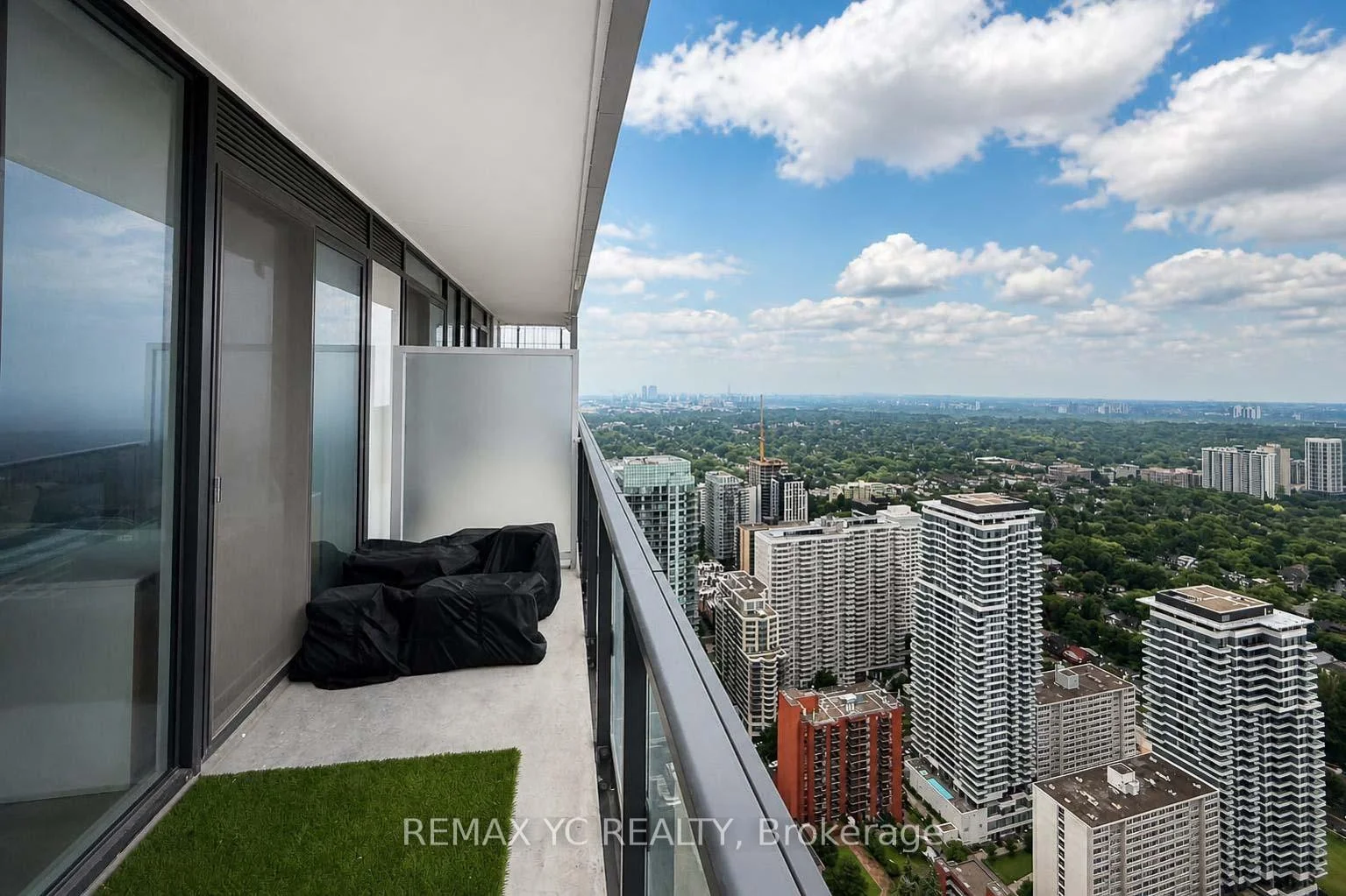 Photo 32 of Unit 4812, 8 Eglinton Avenue E, Toronto, Mount Pleasant West — HOMEH