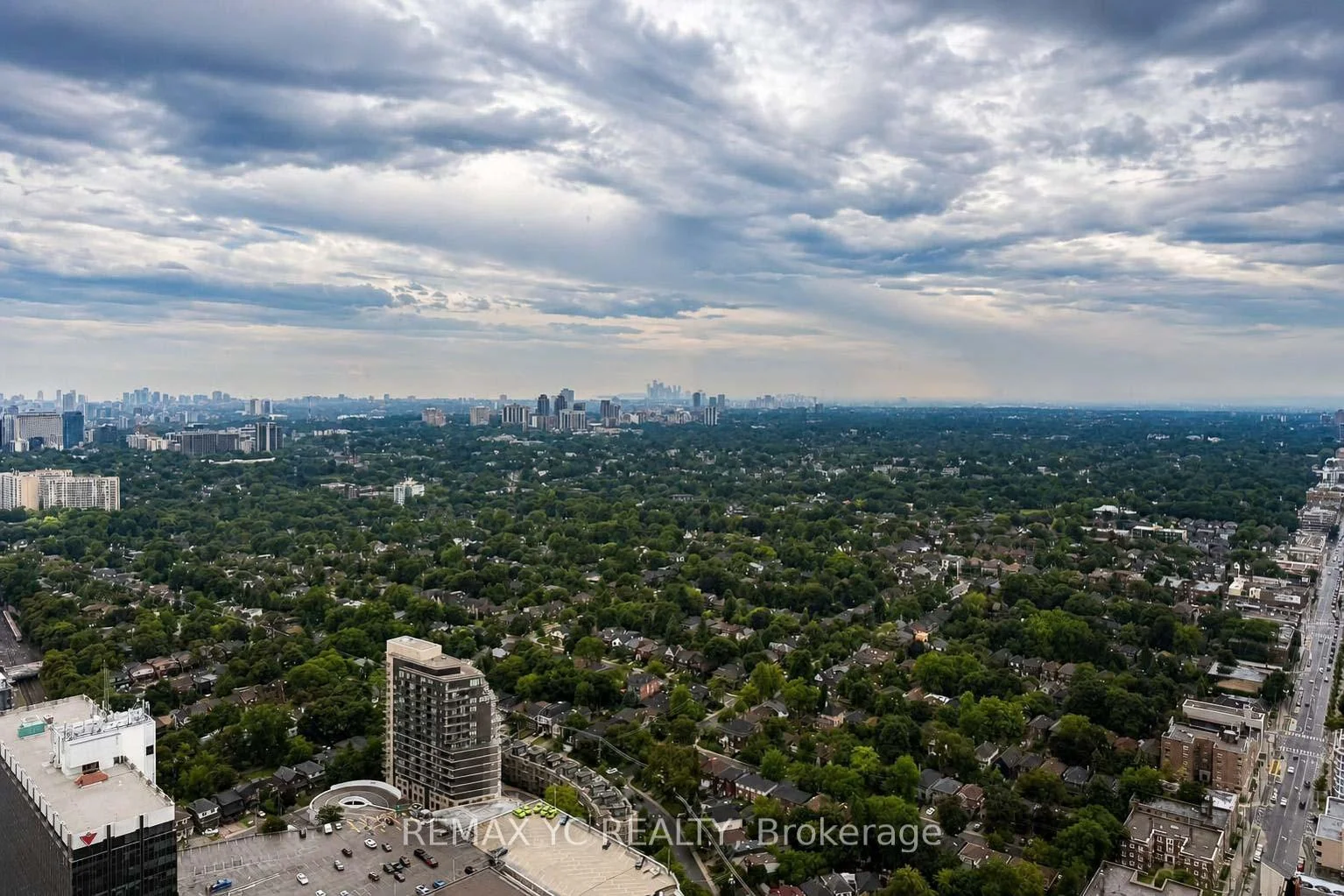 Photo 34 of Unit 4812, 8 Eglinton Avenue E, Toronto, Mount Pleasant West — HOMEH