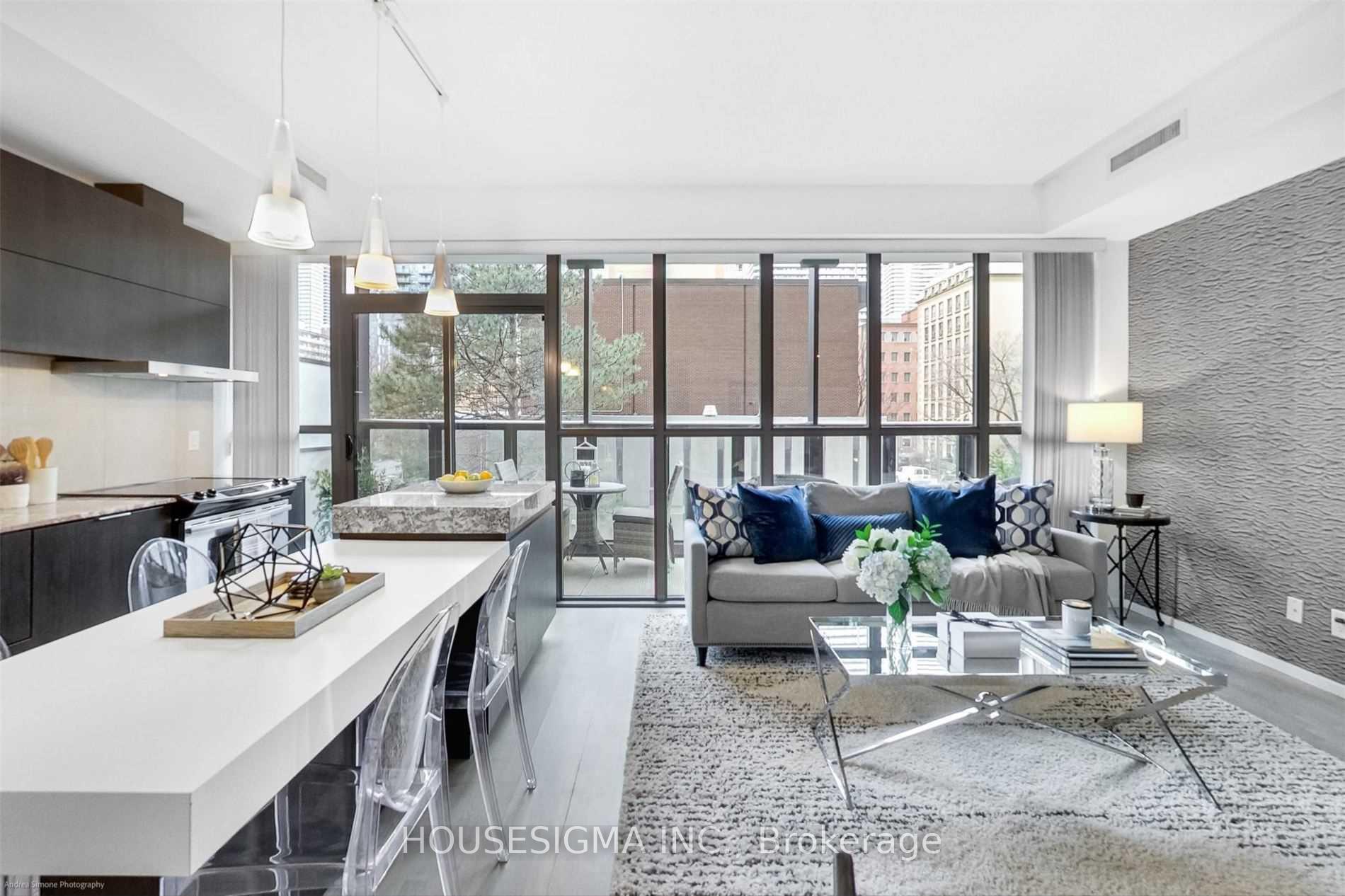 Photo 17 of Unit 305, 101 Charles Street E, Toronto, Church-Yonge Corridor — HOMEH
