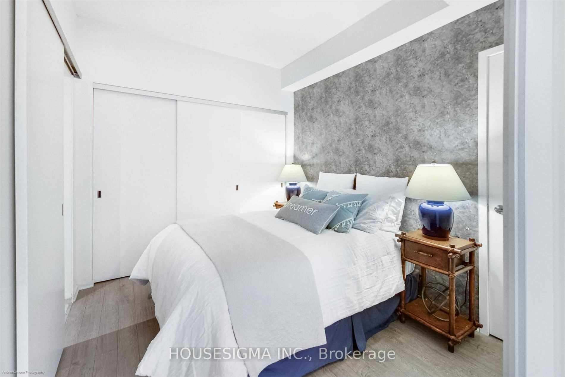 Photo 23 of Unit 305, 101 Charles Street E, Toronto, Church-Yonge Corridor — HOMEH