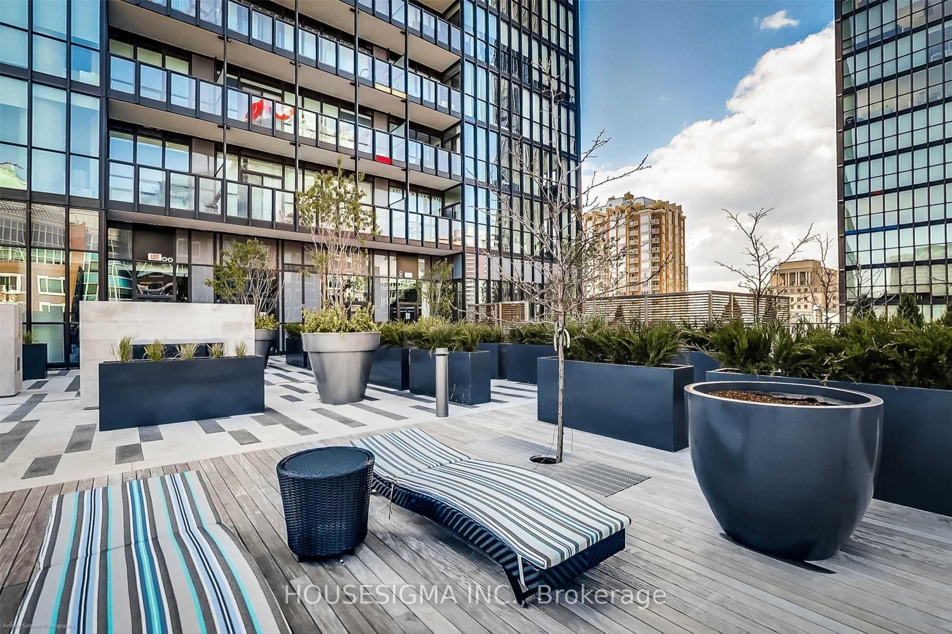 Photo 2 of Unit 305, 101 Charles Street E, Toronto, Church-Yonge Corridor — HOMEH