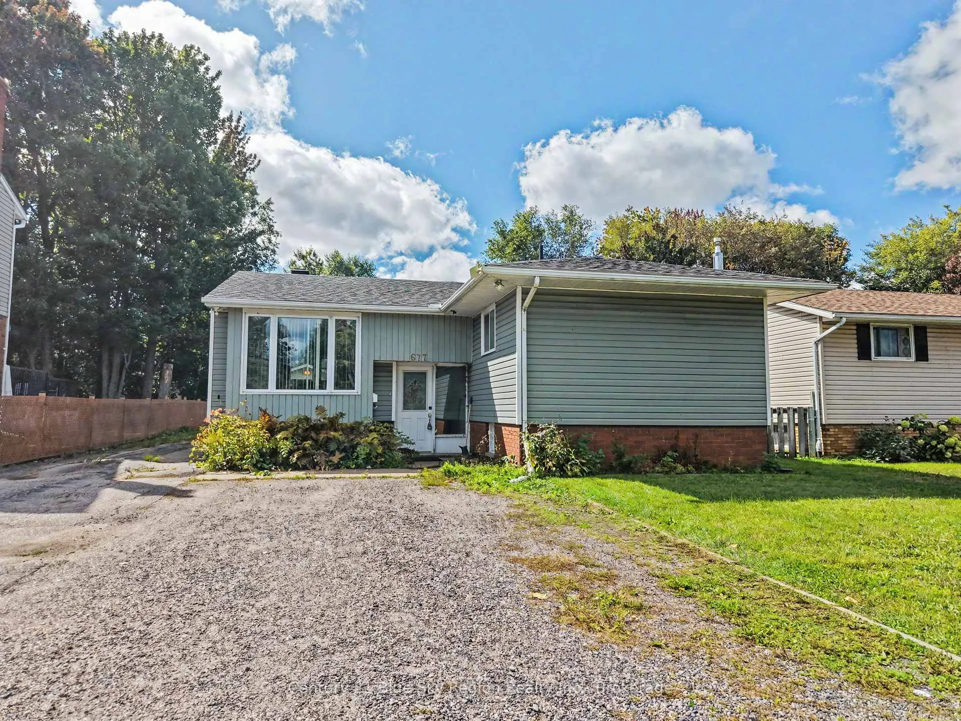 Photo of 677 Tackaberry Drive