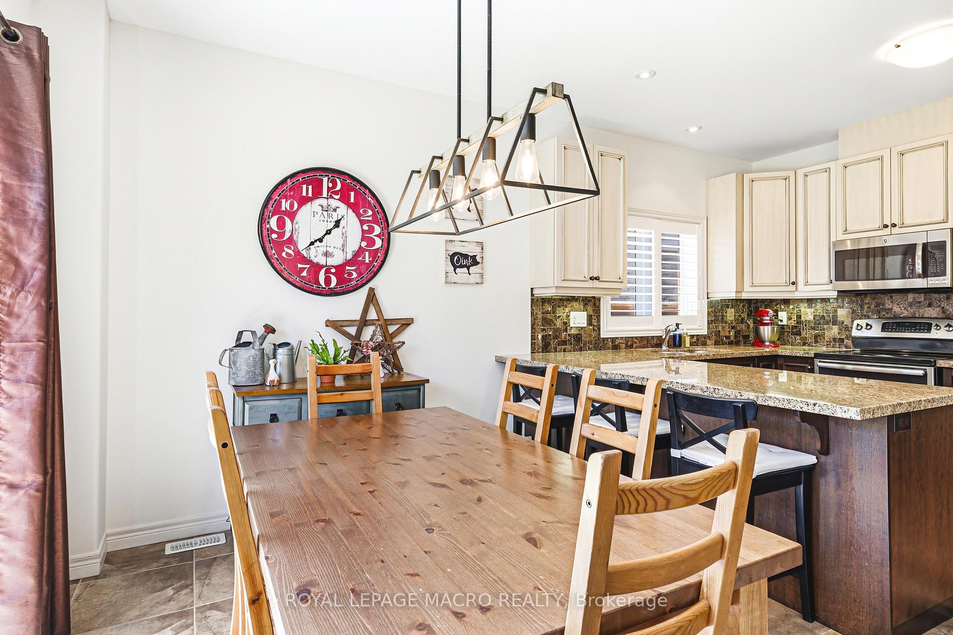Photo 10 of 32 Dulgaren Street, Hamilton, Eleanor — HOMEH