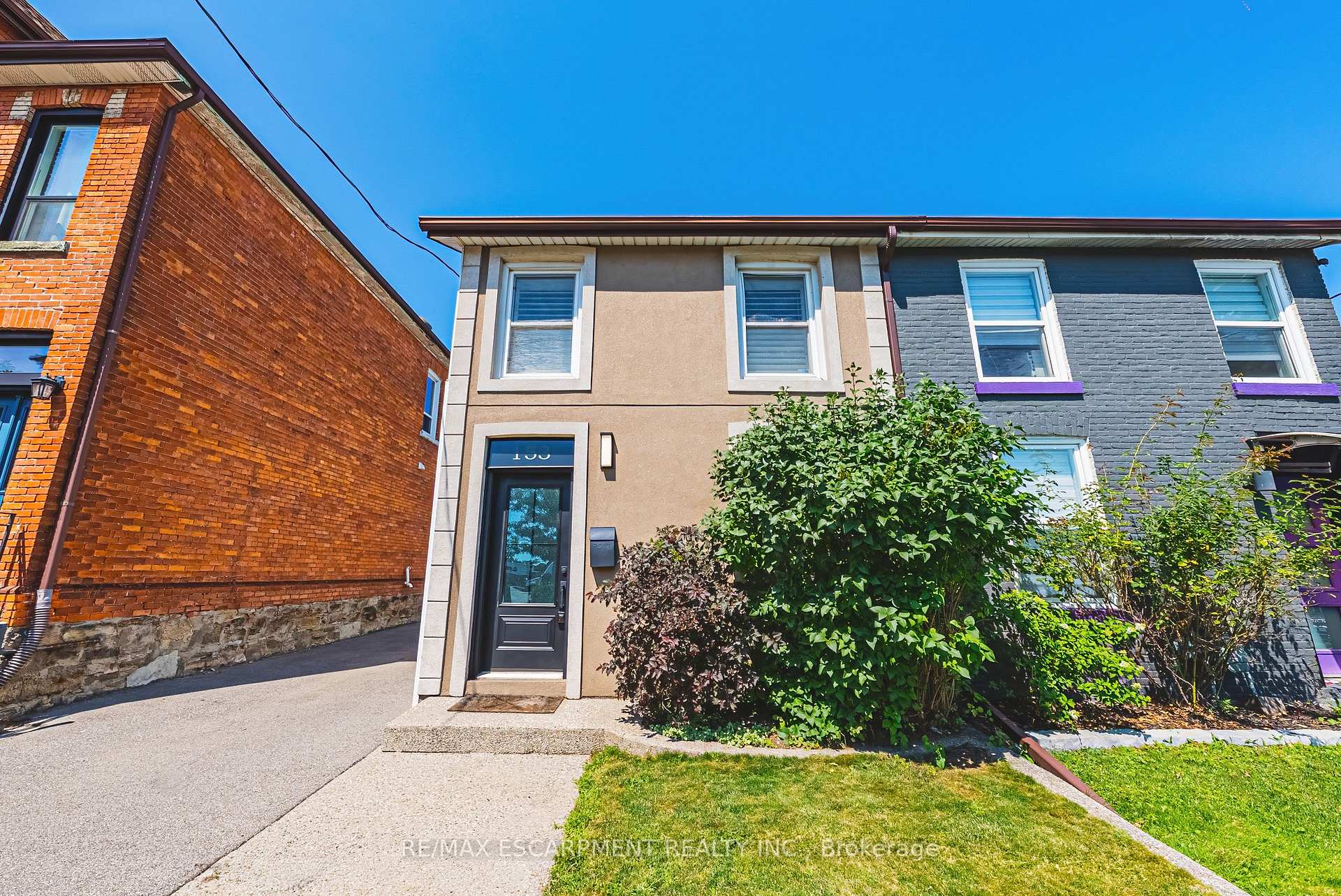Photo 2 of 153 Elgin Street, Hamilton, Beasley — HOMEH