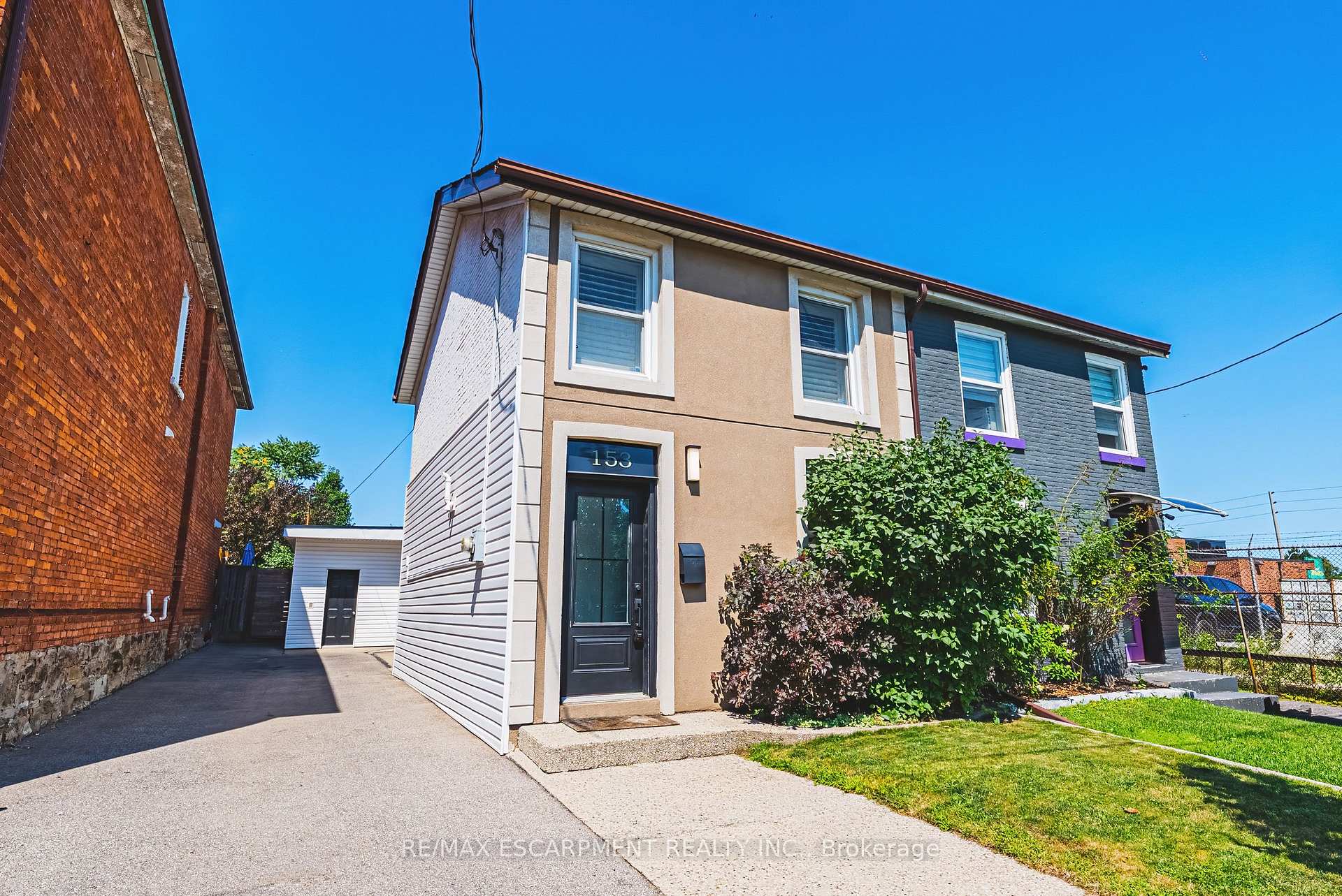 Photo 3 of 153 Elgin Street, Hamilton, Beasley — HOMEH