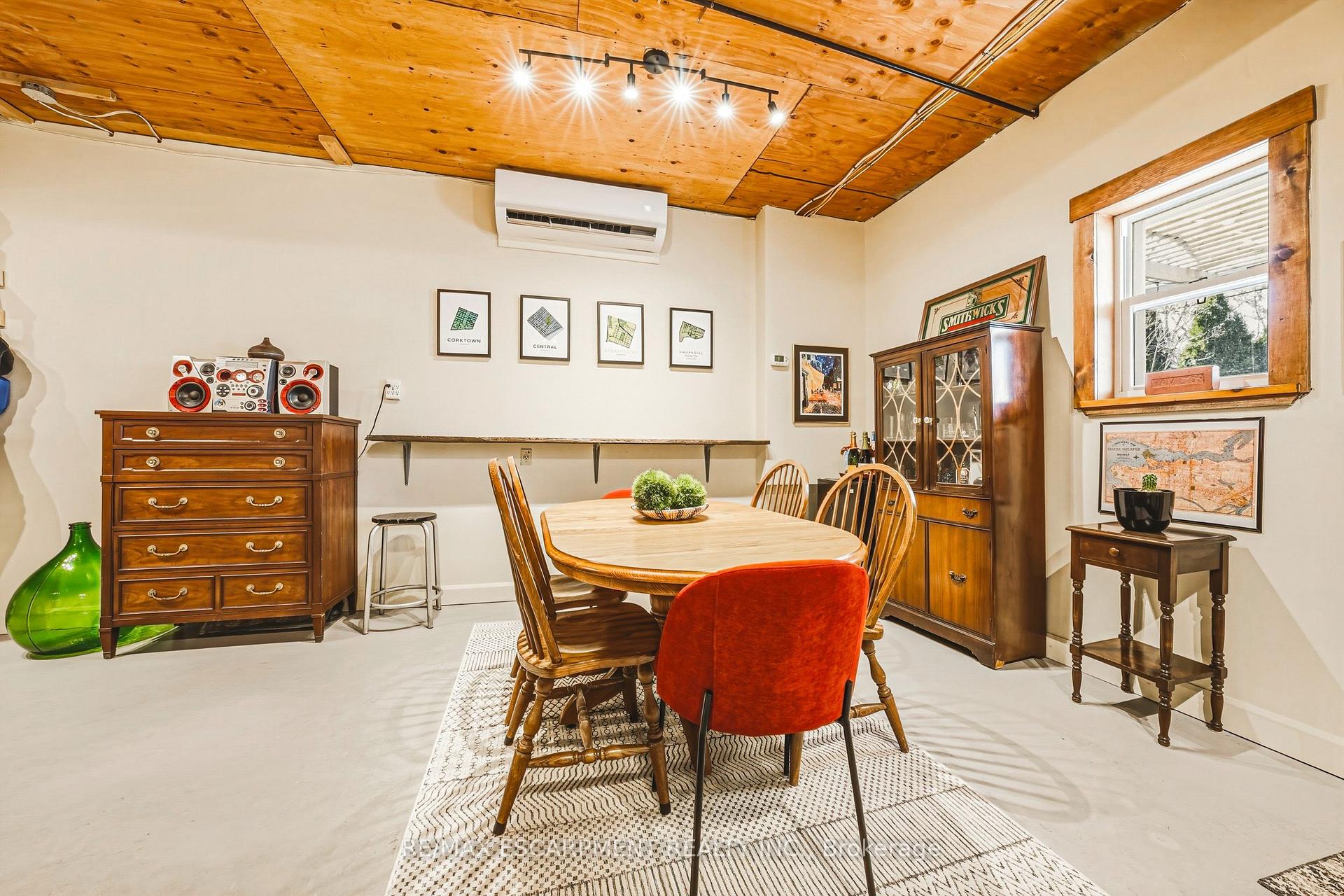 Photo 18 of 153 Elgin Street, Hamilton, Beasley — HOMEH