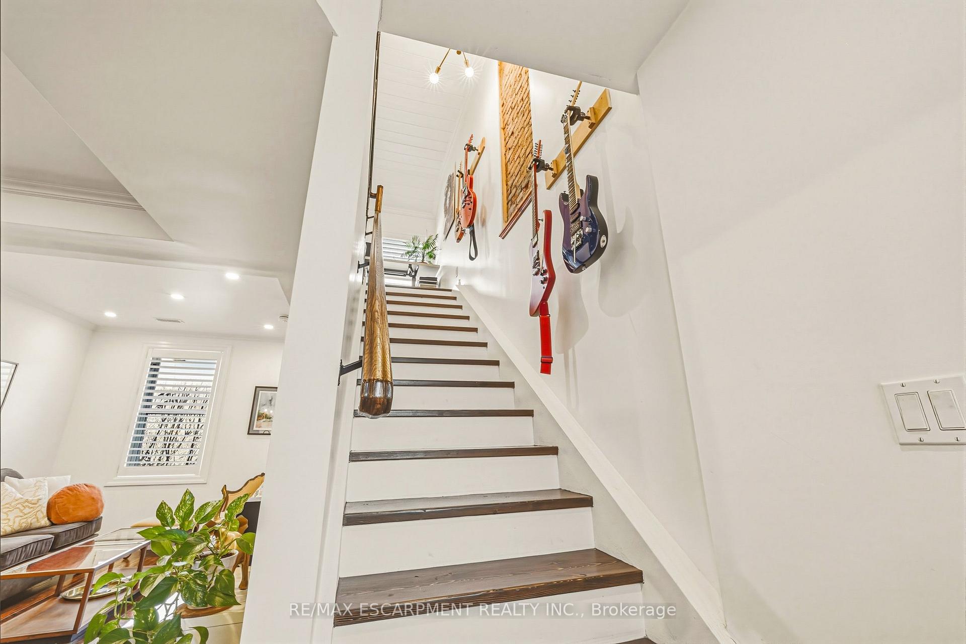 Photo 19 of 153 Elgin Street, Hamilton, Beasley — HOMEH