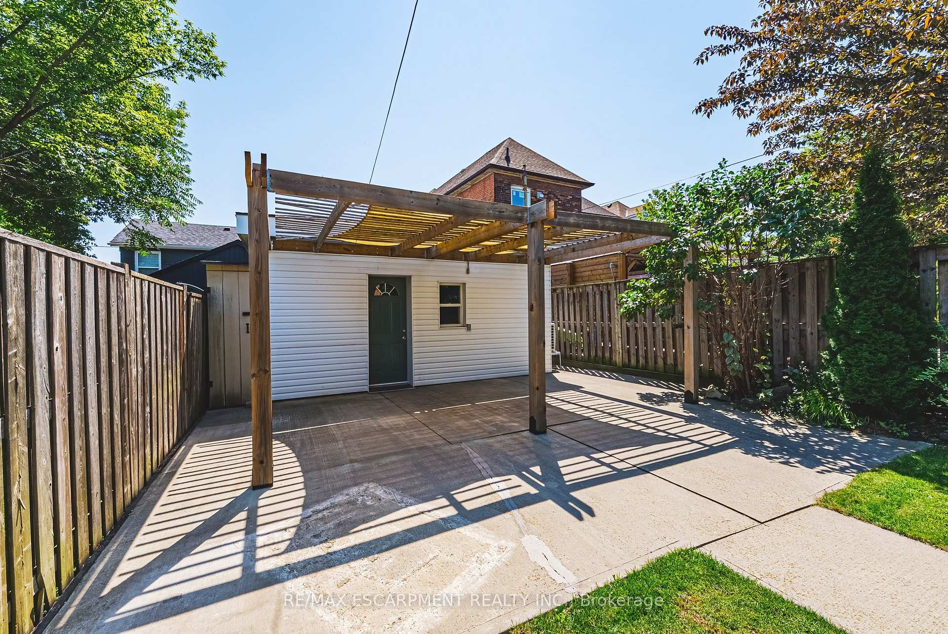 Photo 32 of 153 Elgin Street, Hamilton, Beasley — HOMEH