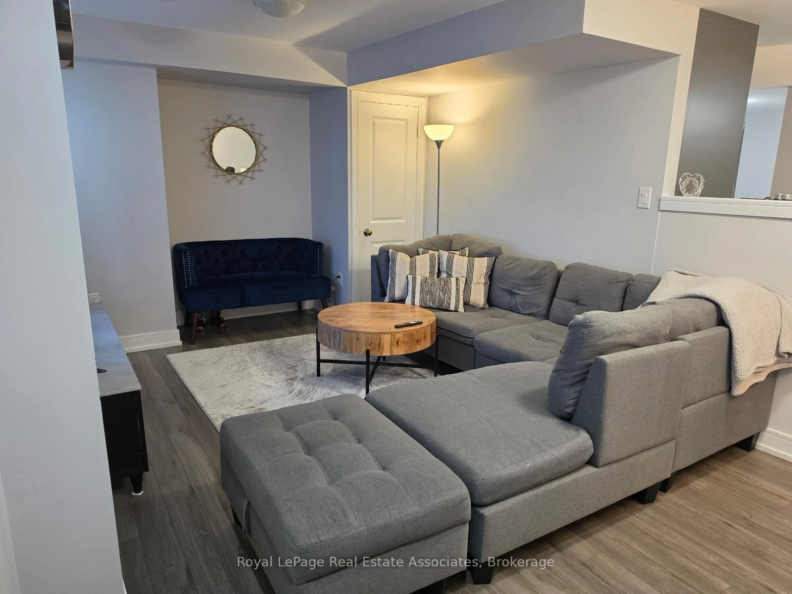 Photo 2 of 1241 Raspberry Terrace, Milton, Ford — HOMEH