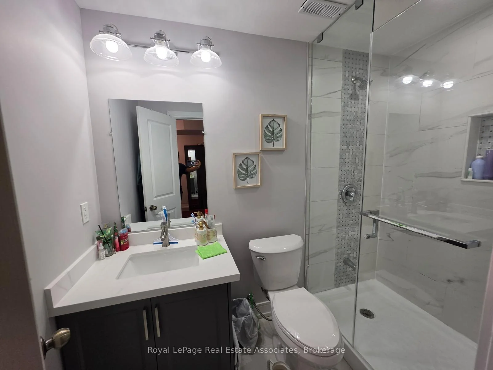 Photo 8 of 1241 Raspberry Terrace, Milton, Ford — HOMEH