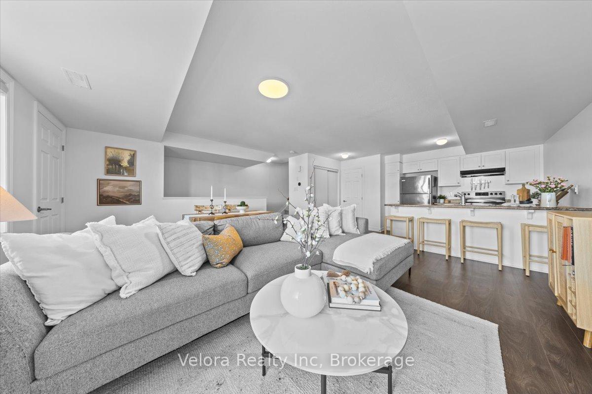 Photo 11 of 78 Lyrid Private, Ottawa, Barrhaven - Half Moon Bay — HOMEH