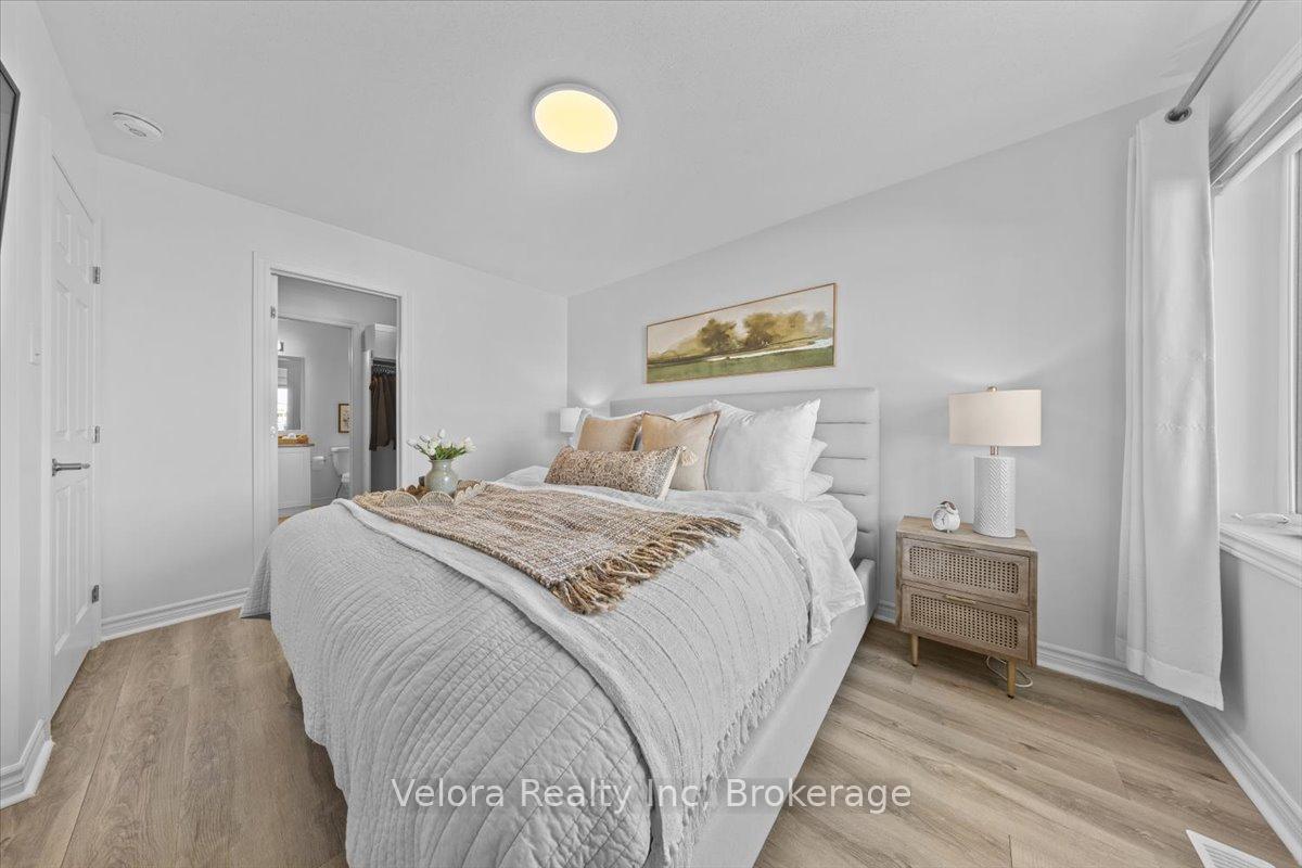 Photo 26 of 78 Lyrid Private, Ottawa, Barrhaven - Half Moon Bay — HOMEH