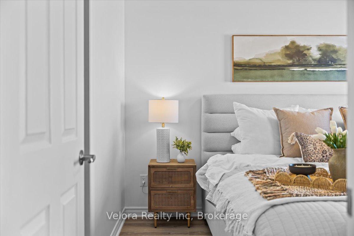 Photo 28 of 78 Lyrid Private, Ottawa, Barrhaven - Half Moon Bay — HOMEH