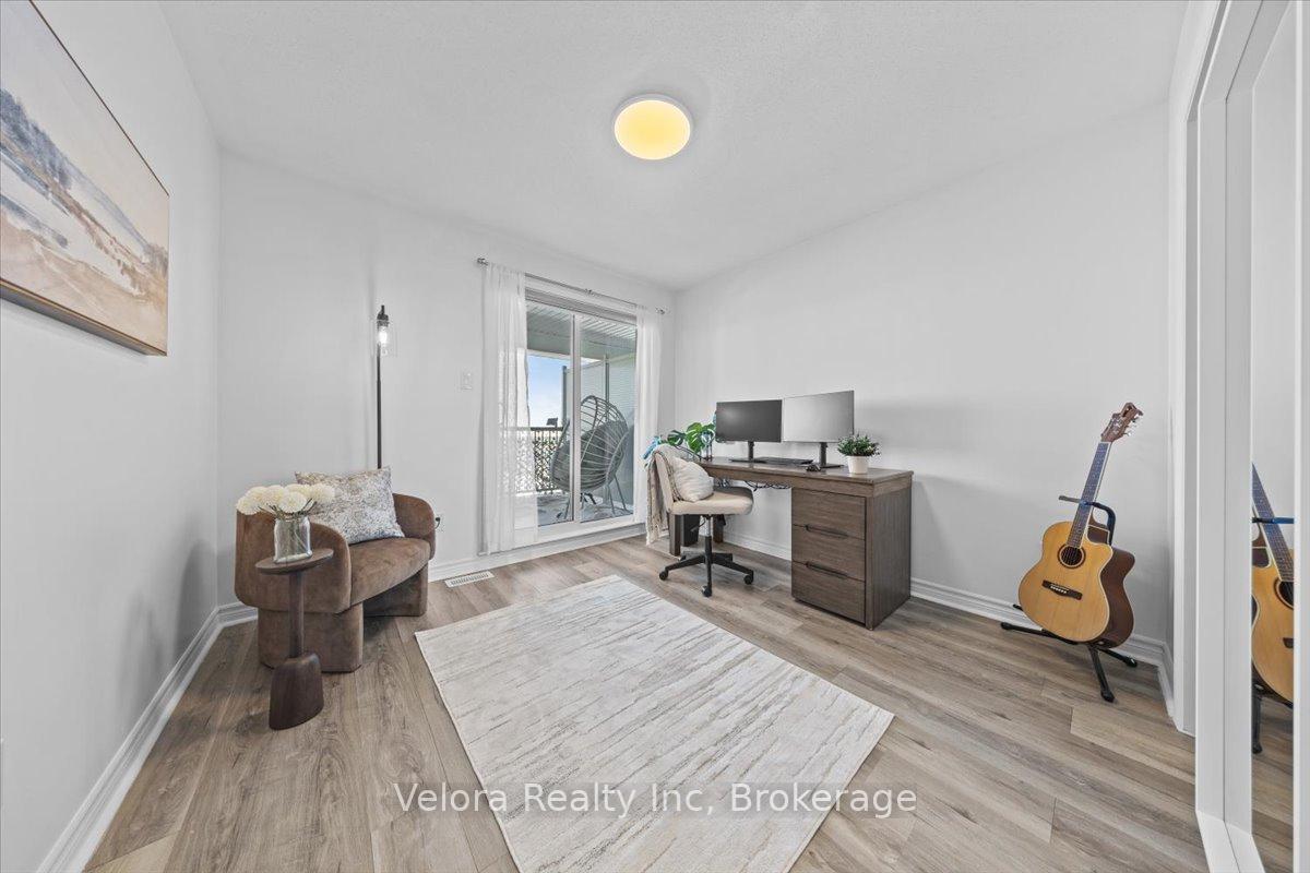 Photo 32 of 78 Lyrid Private, Ottawa, Barrhaven - Half Moon Bay — HOMEH